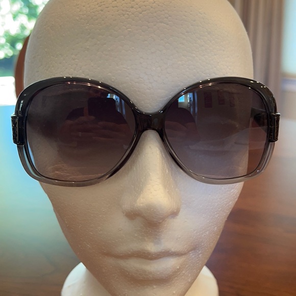 Givenchy Accessories - Givenchy sunglasses